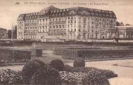 FRANCE - 14 - DEAUVILLE - Les Jardins - Le Royal Hôtel - Carte Postale Ancienne - Deauville