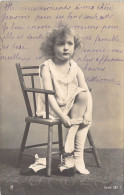 ENFANTS - Petite Fille Enfile Ses Collants - Fantaisie - Carte Postale Ancienne - Other & Unclassified