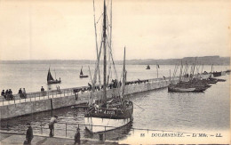 FRANCE - 29 - DOUARNENEZ - Le Môle - LL - Carte Postale Ancienne - Douarnenez
