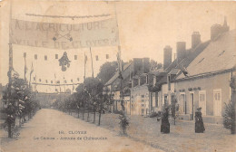 28-CLOYES- LE COMICE ARRIVEE DE CHÂTEAUDUN - Cloyes-sur-le-Loir