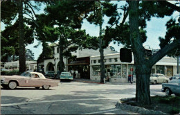 ! Postcard Carmel By The Sea, California, Autos, Cars, Drug Store - Passenger Cars