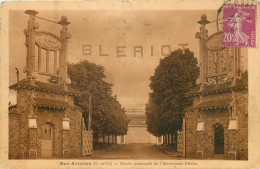 BUC Entrée Principale De L'aérodrome Blériot, Hôtel - Buc