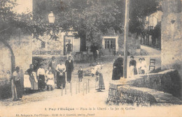 CPA 46 PUY L'EVEQUE PLACE DE LA LIBERTE LE JEU DE QUILLES / Cpa Rare - Autres & Non Classés