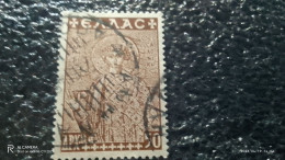 YUNANİSTAN--1940-50--        50DR    .   VERGİ PULLARI            USED - Revenue Stamps