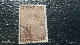 YUNANİSTAN--1940-50--        50DR    .   VERGİ PULLARI            USED - Revenue Stamps