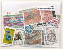 Offer   Lot Stamp - Paqueteria -  Andorra / Francesa 100 Sellos Diferentes  (M - Vrac (max 999 Timbres)