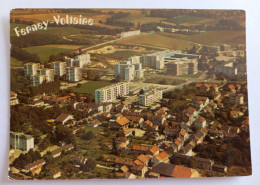 Ferney Voltaire - Vue Générale Aérienne, Centre Du Bourg - Cités HLM - CPSM PF - Ferney-Voltaire