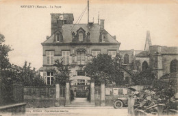 Revigny * Place Et Façade De La Poste * Ptt - Revigny Sur Ornain