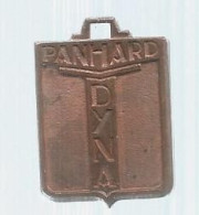 Médaille ,automobile , PANHARD DYNA,  20 X 30 Mm,  2 Scans - Auto's