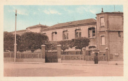 Noisy Le Sec * L'école Des Filles Cottereau * Groupe Scolaire - Noisy Le Sec