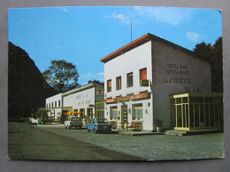 CP 64 Pyrénées Atlantiques BIELLE Prés Arudy - Sur RN 134 Bis Bar Hôtel Restaurant " La Guinguette Du Lac " Voiture 1970 - Arudy