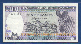 RWANDA - P.18 – 100 FRANCS 1982 XF/aUNC,  S/n F2354697 - Ruanda
