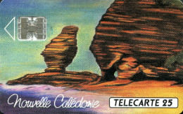 NEW CALEDONIA : NC-006B  25 Le Bonhomme De Bourail ( Batch: C37141975) USED - Nieuw-Caledonië