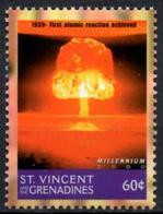 ST. VINCENT - Mint - Neuf MNH** - 1st Atomic Reaction Achieved 1939 Nuclear Energy Atoms - Atoom