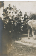 Carte Photo Fete Attelage Boeufs  Cortege Historique Reines - Betogingen