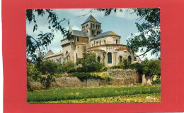 79----SAINT-JOUIN-DE-MARNES--Eglise Abbatiale XIè Et XIIè S.---L'Abside Et Clocher Sud-Est---voir 2 Scans - Saint Jouin De Marnes