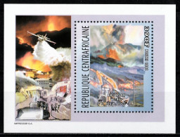 2002 Rep. Centrafricaine Erution Etna 24/7/2001 Set MNH** Fo176 - Volcanes