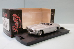 Bang - MERCEDES 300SL SPIDER PRESENTATION 1952 Gris Métallisé Réf. 7200 BO 1/43 - Bang