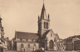 76 - PAVILLY -  L' Eglise - Pavilly