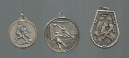 Médaille , Sports ,  FOOTBALL , 53 Gr. , 2 Scans, LOT DE 3 MEDAILLES - Autres & Non Classés