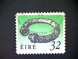 Ireland (Éire), Scott #794, Used(o), 1991, Broighter Collar, 32p - Used Stamps