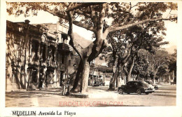 Ac8375 - COLOMBIA -  Vintage Postcard - Medellin, Avenida La Playa - Colombie
