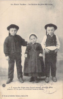 FOLKLORE - La VENDEE - Aux Marais Vendéens - Les Souhaits Des Petits Maraichins - Carte Postale Ancienne - Kostums