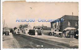 CPSM 86 BEAUMONT LA TRICHERIE Perspective Sur La Route Paris-Bordeaux Café Carotte Tabac Les Routiers Bar - Autres & Non Classés