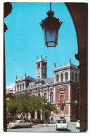 EL AYUNTAMIENTO DESDE LOS PORCHES / THE TOWN HALL FROM THE PORCHES.- VALLADOLID.- ( ESPAÑA ) - Valladolid