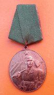 Albania Medal Of Labor, 100% Original - Andere & Zonder Classificatie