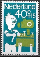 Plaatfout Groen Puntje Op Het Hoofd (zegel 62) In 1964 Kinderzegels 40 + 15 Ct  NVPH 834 PM Ongestempeld - Plaatfouten En Curiosa