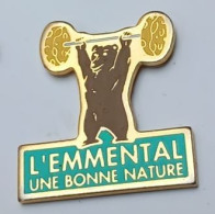 YY78 Pin's Haltérophilie Ours Bear L'emmental Une Bonne Nature  Achat Immédiat - Pesistica