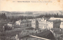 FRANCE - 51 - SAINT MENEHOULD - Panorama De La Place De L'Hôtel De Ville - Carte Postale Ancienne - Sainte-Menehould