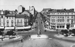 Le Mans * Avenue Thiers * Hôtel De La Gare * Hôtel De L'embarcadère , Café Parisien - Le Mans