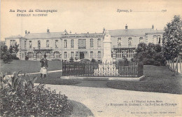 FRANCE - 51 - EPERNAY - A L'Hôpital Auban Moet - Le Monument Du Fondateur - Carte Postale Ancienne - Epernay