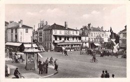 FRANCE - 52 - SAINT DIZIER - Place A Briand - Carte Postale Ancienne - Saint Dizier