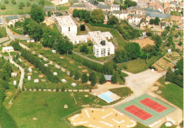 Tennie * Vue Aérienne Du Terrain De Camping * Tennis , Golf Maison De Retraite - Andere & Zonder Classificatie