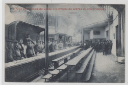 Bruxelles  Halles Des Producteurs  N° 3 Vue Des Locaux De Vente Des Fruits De Serre Et Des Primeurs - Brüssel (Stadt)