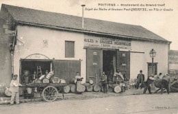 Poitiers * RARE CPA ! * Dépôt Des Huiles Et Graisses Paul QUERVEL Fils & Gendre , Boulevard Du Grand Cerf * Commerce - Poitiers