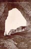 FRANCE - 76 - ETRETAT - La Manneporte - L'Aiguille Et La Falaise D'Aval - Carte Postale Ancienne - Etretat