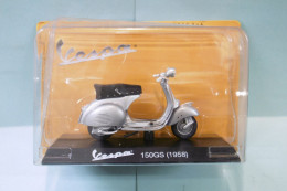 Maisto - VESPA 150GS 1958 Gris Métallisé Neuf 1/18 - Maisto