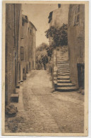 D 83. CALLAS. RUE DU BARI.  CARTE ECRITE - Callas