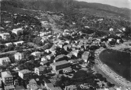 83-LE-LAVANDOU- VUE AERIENNE SUR LA PLAGE - LA CALANQUE D'OR - Le Lavandou