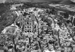 Laon * Vue Aérienne Sur La Ville Et La Cathédrale - Laon