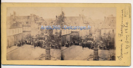 Photographie Ancienne Vue Stéréoscopique Circa 1860 SARREGUEMINES Procession 29 Juin 1864 - Photos Stéréoscopiques