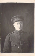 PHOTOGRAPHIE - Homme Militaire Moustachu -  Carte Postale Ancienne - Photographs