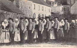 FRANCE - 29 - PLOUGASTEL - Défilé De Mariés Après La Cérémonie Religieuse - Carte Postale Ancienne - Plougastel-Daoulas