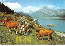 BEAUFORTIN (74) CPSM ±1970 Alpage Au Barrage De  Roselen - La Traite Des Vaches Cows # Agriculture - Koeien