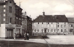 FRANCE - 55 - STENAY - Place Ancel - Carte Postale Ancienne - Stenay