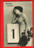 GCF-39 Bonne Année  Jeune Fille Et Branche De Sapin.. Circulé 1914 - New Year